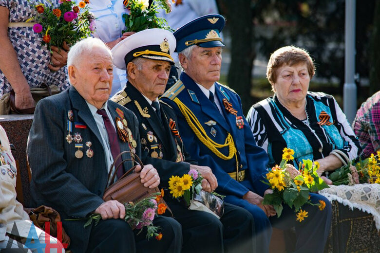  ������ �������� 300 ���������� ��� ���� ������ ������� 