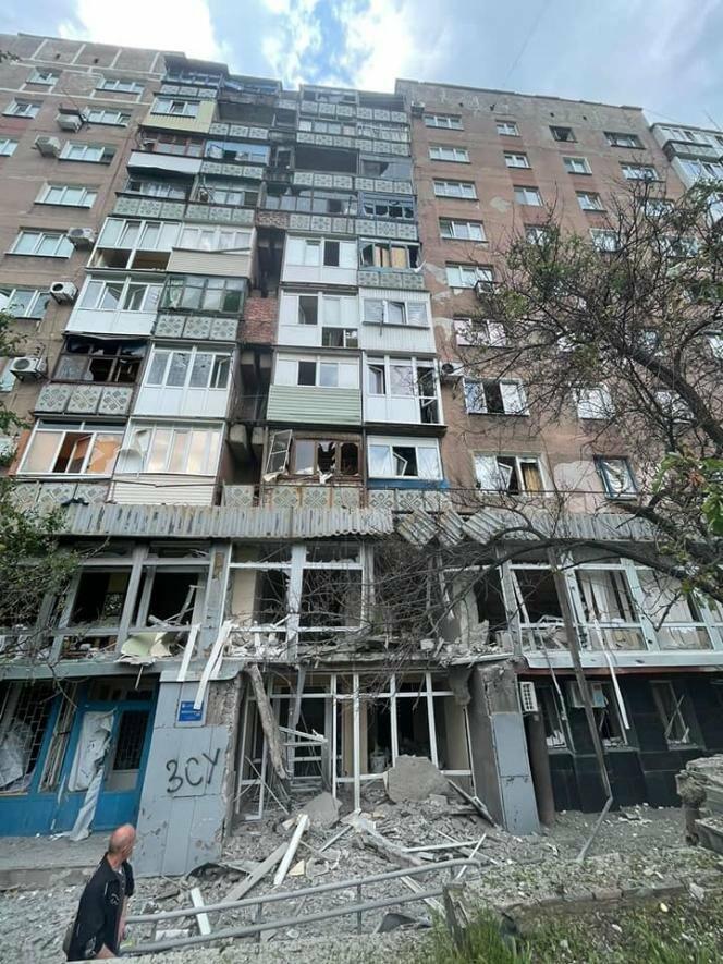 Дві лікарні, школу та десяток будинків в Донецькій області пошкодили російські снаряди